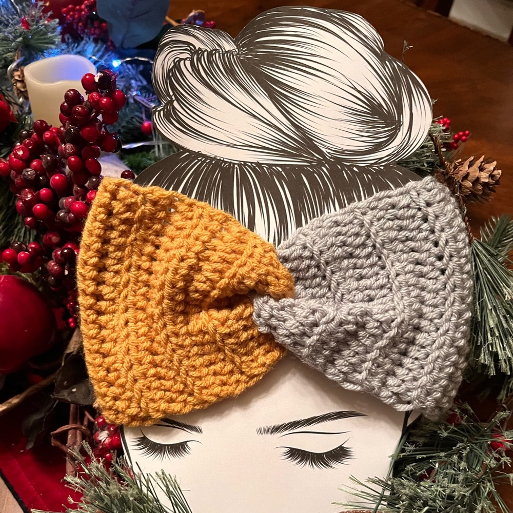 Child size ear warmers